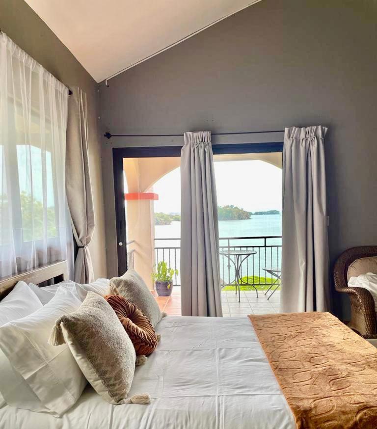 Seagull Cove Resort بوكاتشيكا المظهر الخارجي الصورة