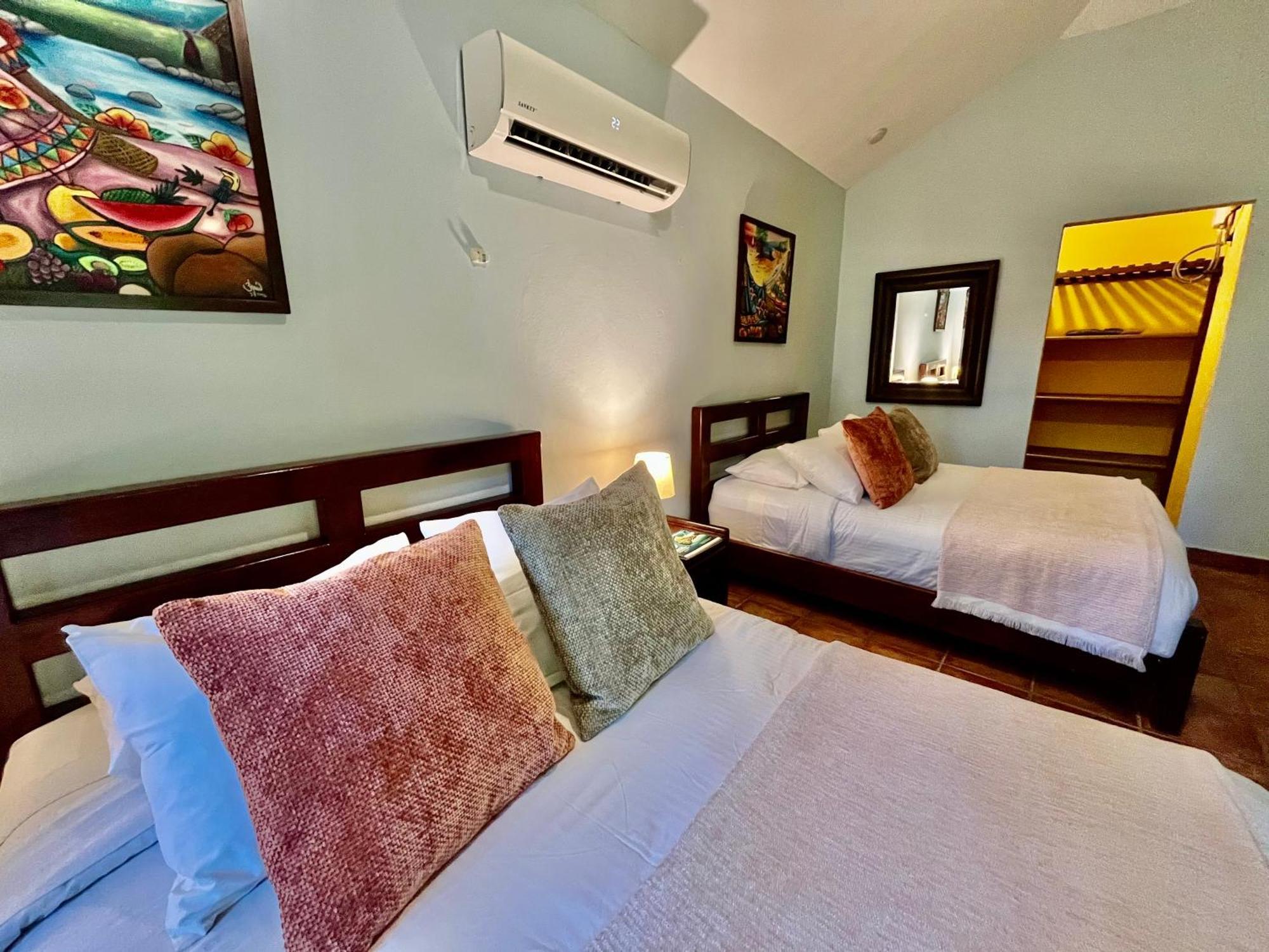 Seagull Cove Resort بوكاتشيكا المظهر الخارجي الصورة